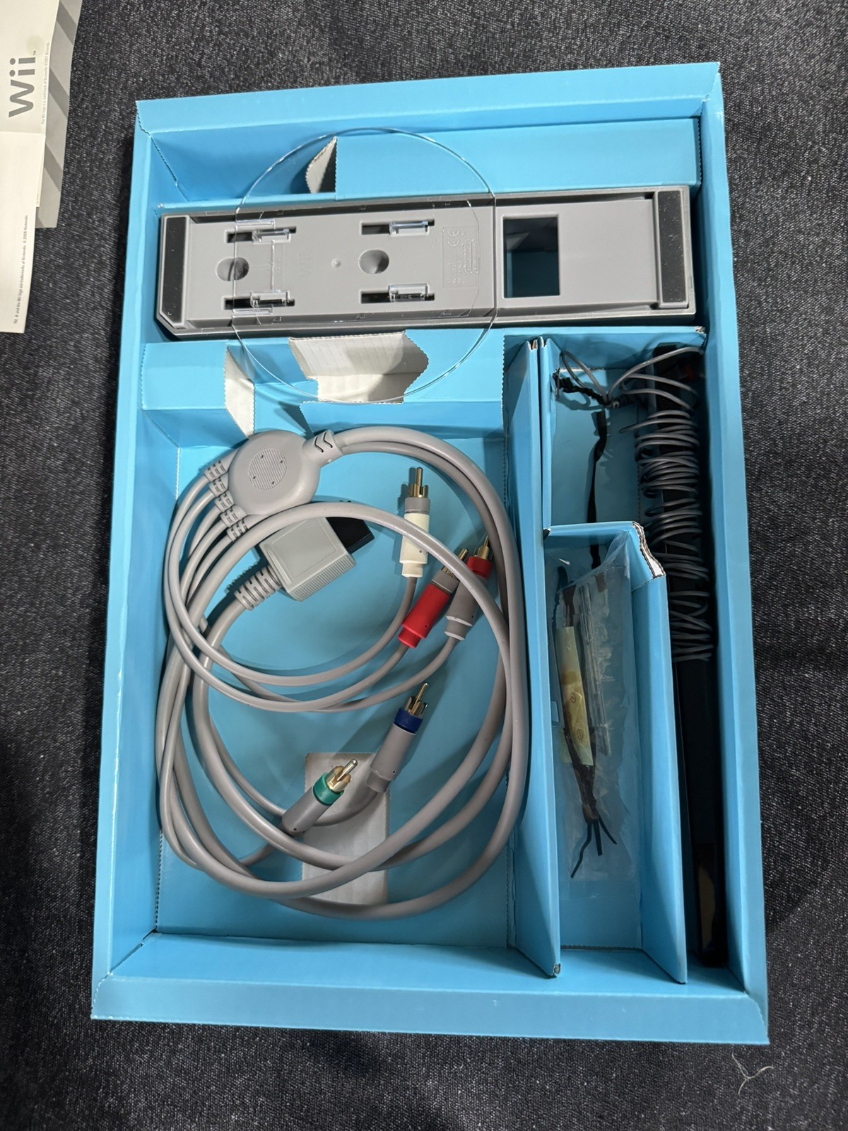 Nintendo RVL-001 Wii Console With Box – White | No Controller, Nunchucks Or Game