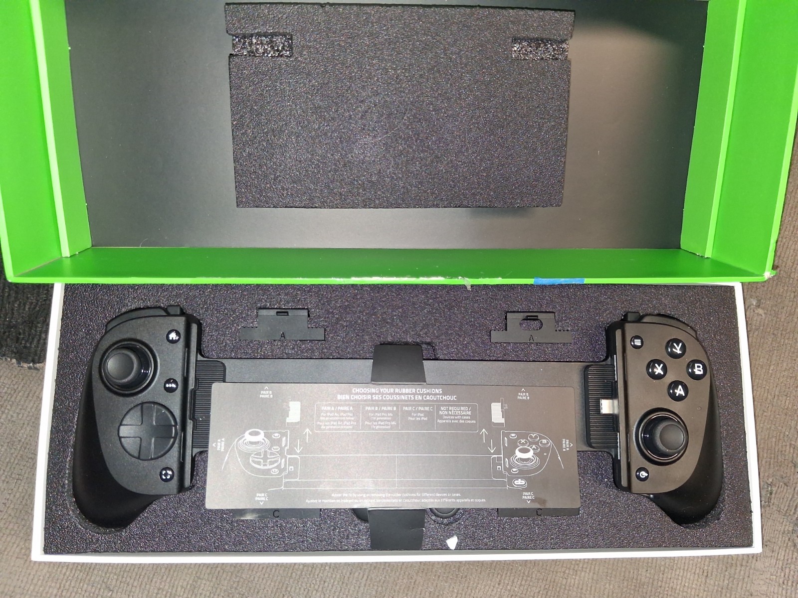 New Razer Kishi V3 Pro XL USB-C Mobile Controller for iPad/Android Tablet- NEW
