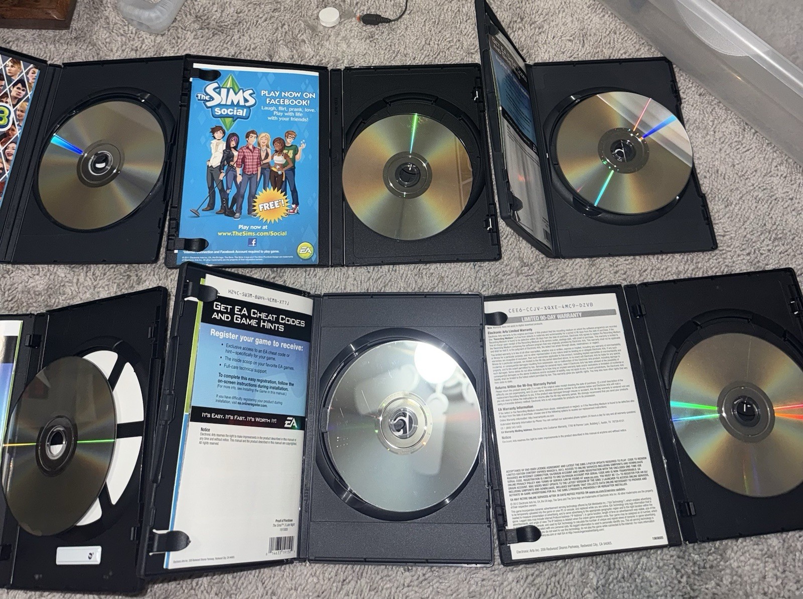 The Sims 3 LOT + The Sims Medieval PC/MAC CIBs