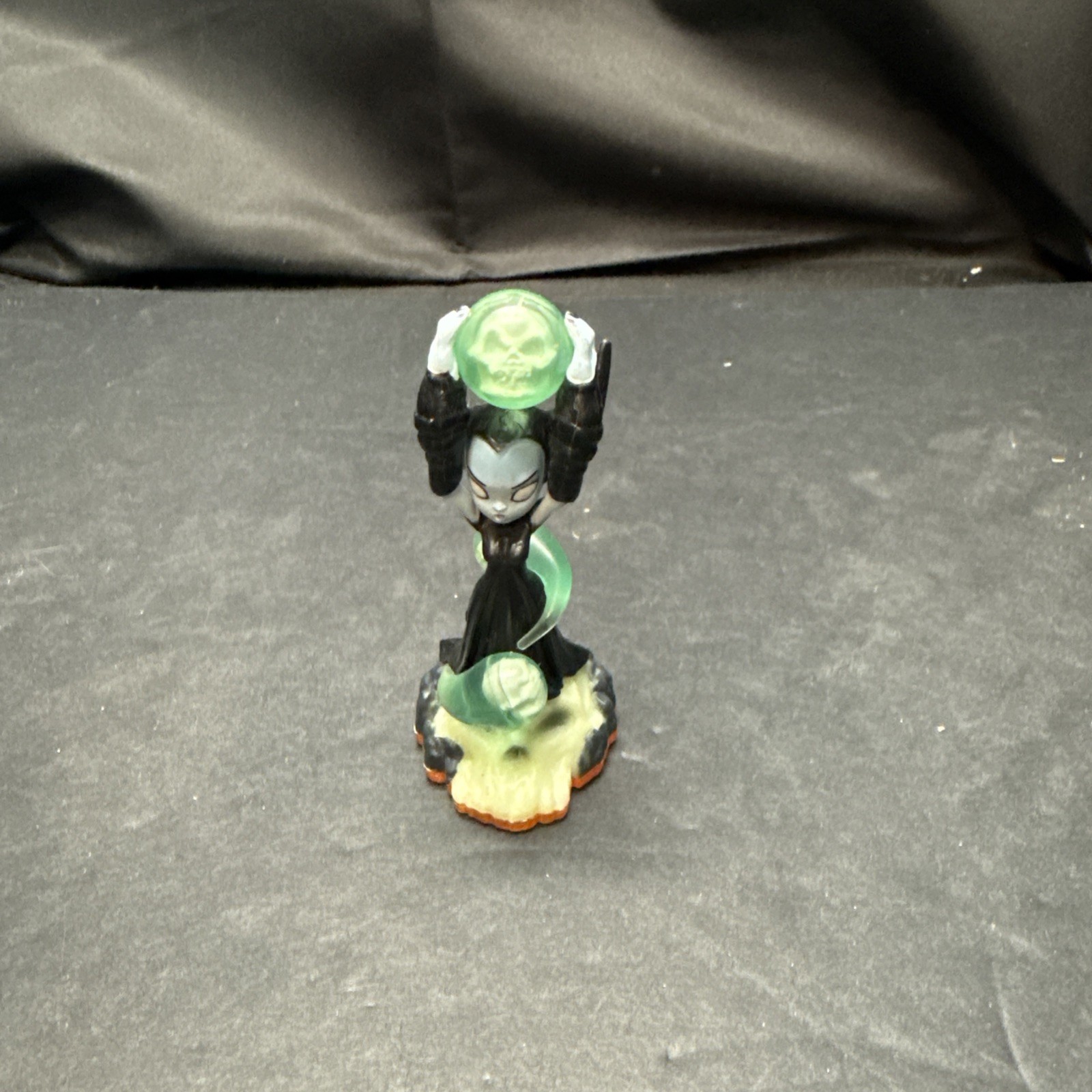 Skylanders Giants Series 2 Hex Undead Toy Figure