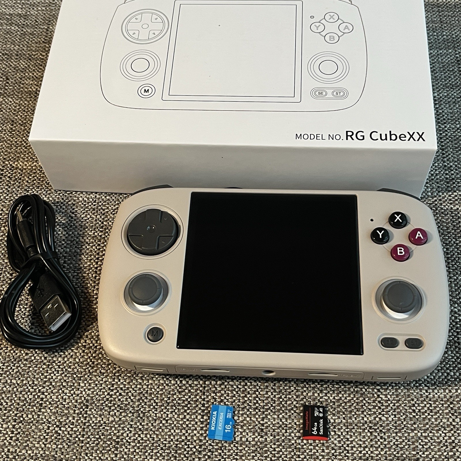 Anbernic RG CubeXX Gray – Handheld Game Console 3.95″ 64GB – Mint – US SELLER!