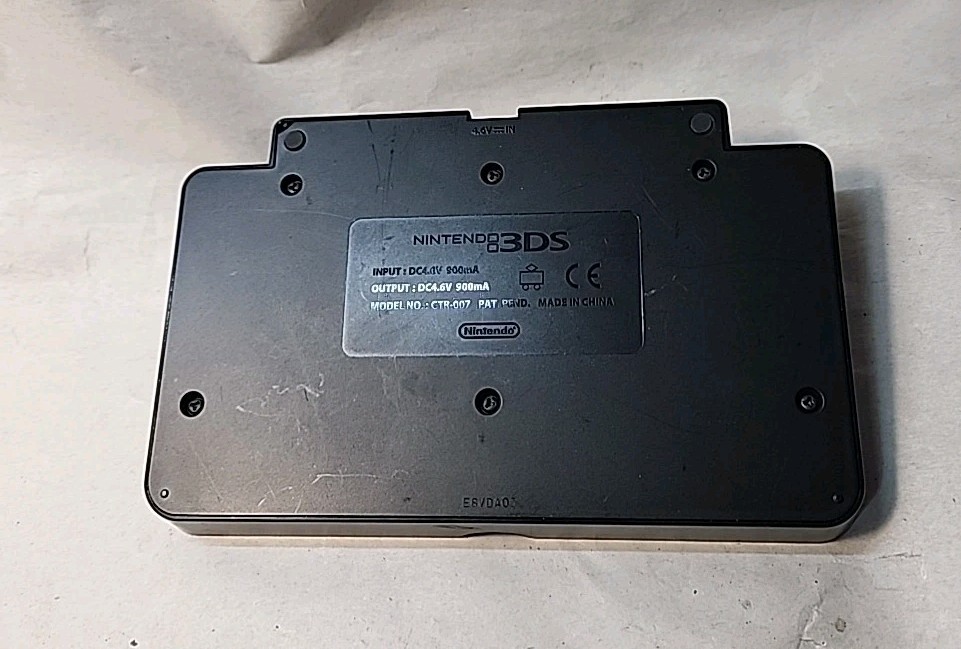 OFFICIAL Nintendo 3DS CTR-007 Charging Cradle Dock – no power plug