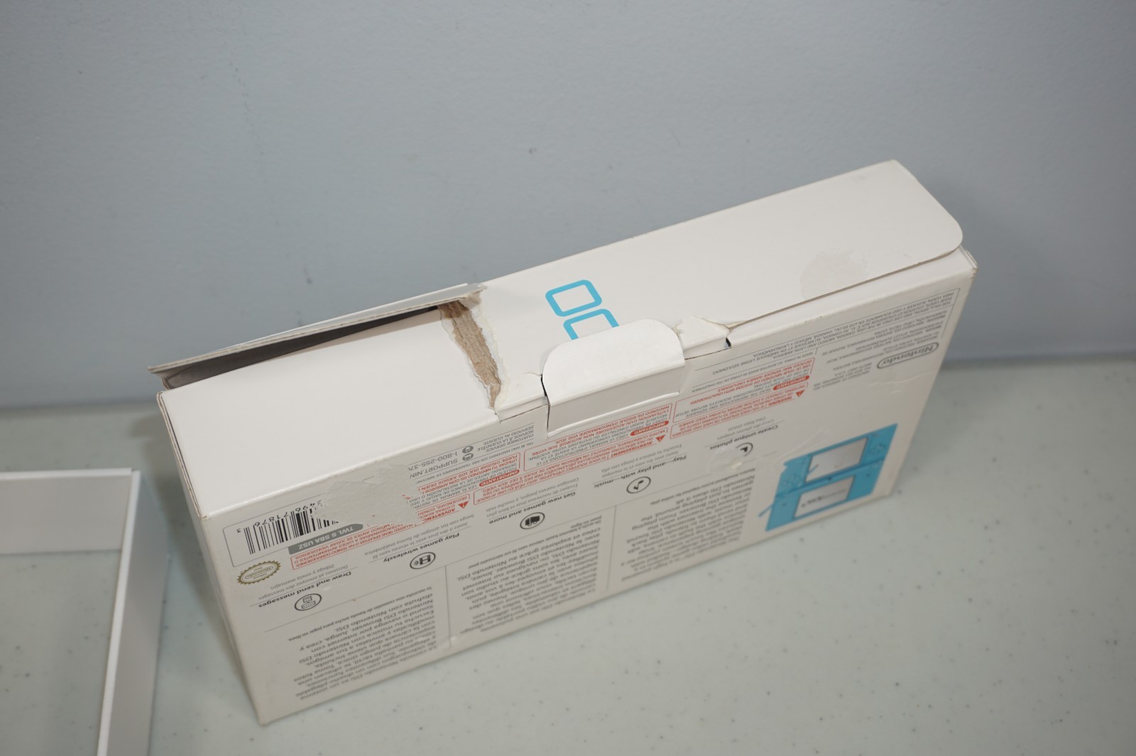 Nintendo DSi Light Blue Empty Box with Inserts Manual Booklets Pen