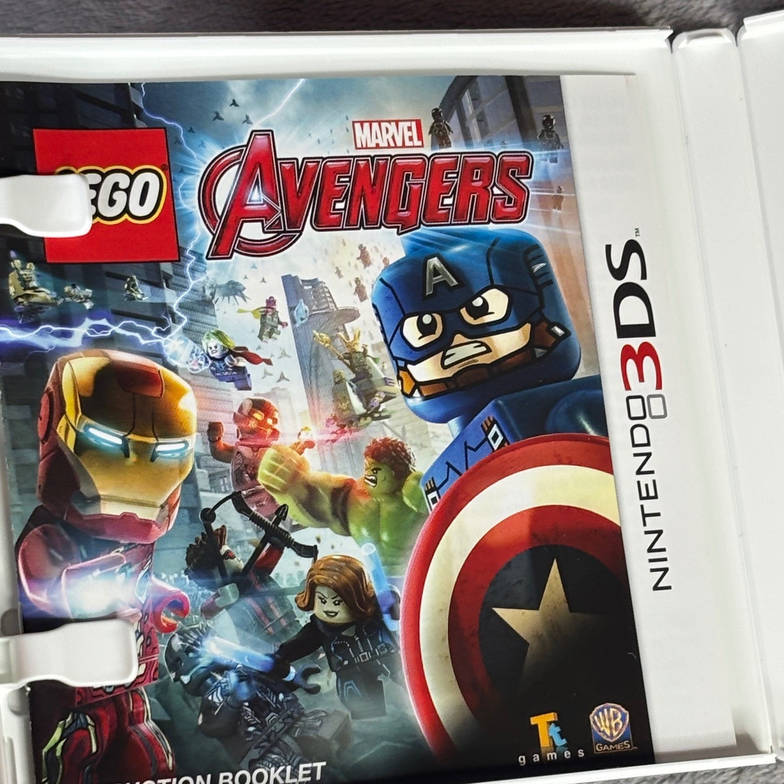 LEGO Marvel Avenger Nintendo 3DS Game Complete CIB Iron Man Captain America Hulk