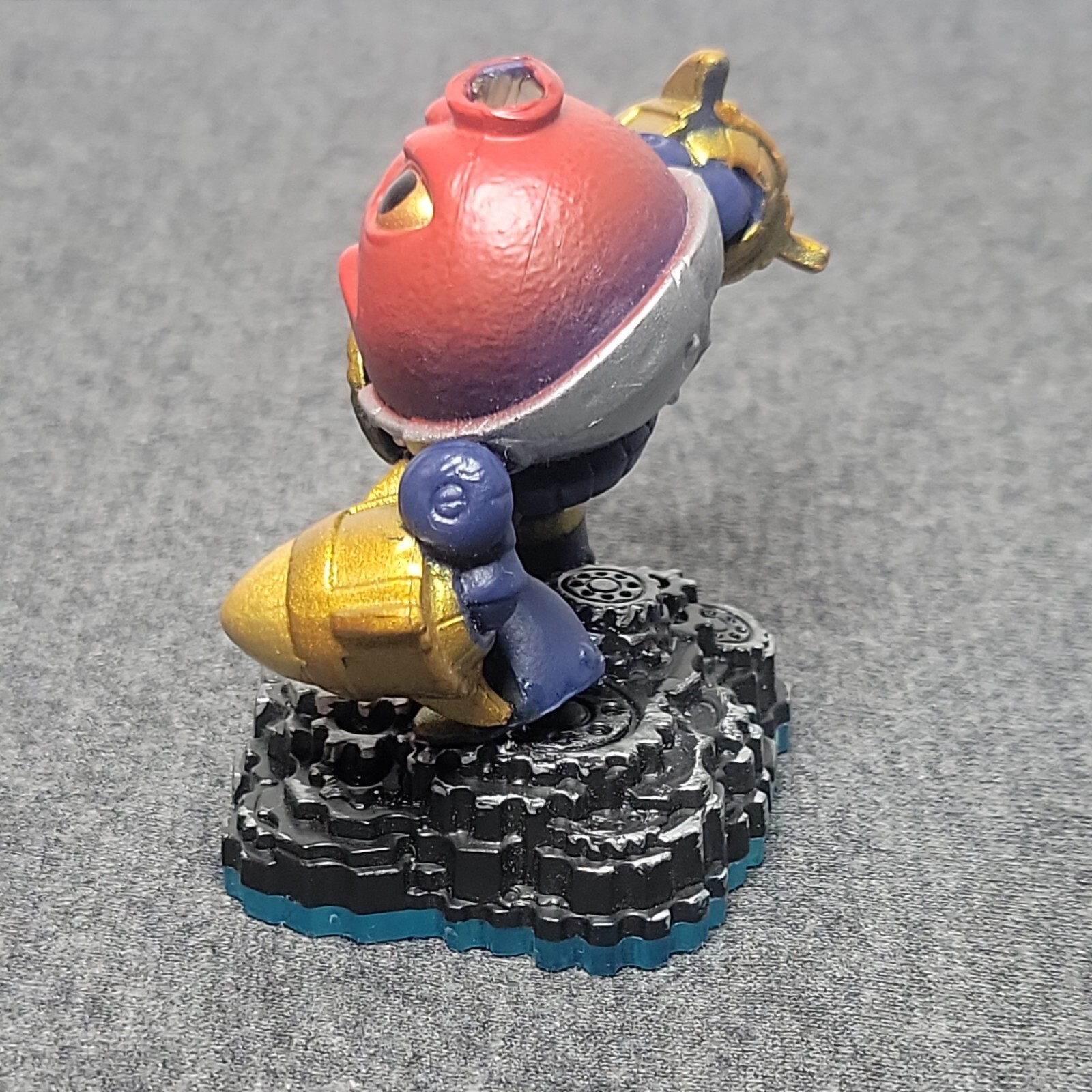 Skylanders Swap-Force Countdown Damaged Character Figure #84828888 Activision