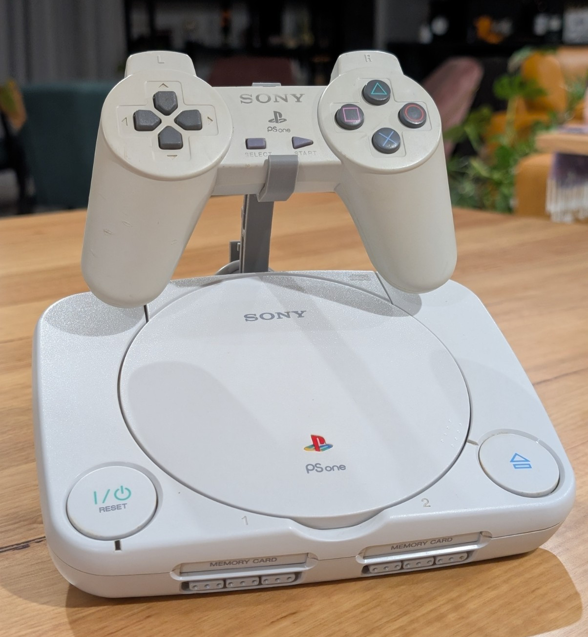 PS1 SLIM Controller Display Stand –Console Holder | Retro Games – Display 3D Pr