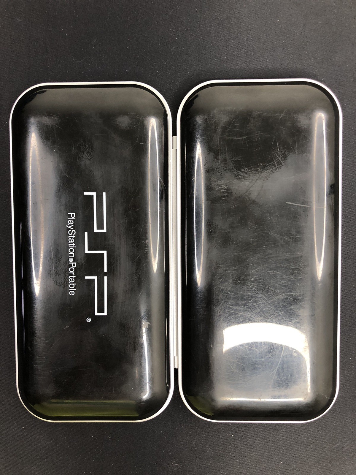PSP Carry Case Travel RARE Silver Black UMD SD Card Slim Hard Shell Sony BDA VTG