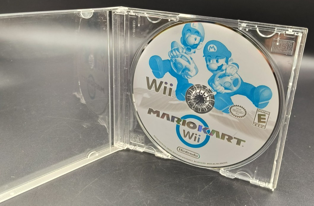 Mario Kart Wii (Nintendo Wii, 2008) Video Game DISC ONLY – Tested, Works!