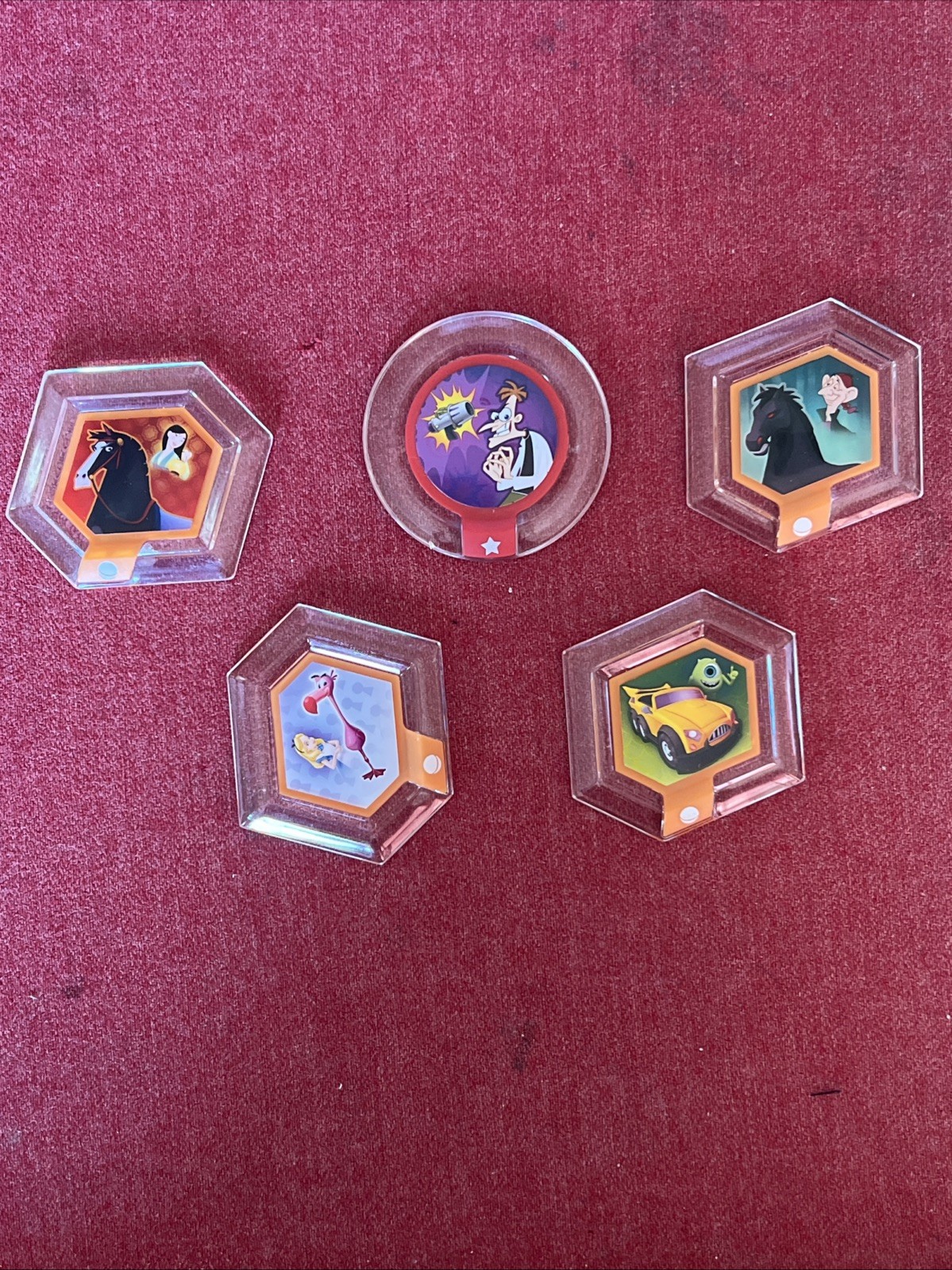 Disney Infinity For XBox 360 – 6 figures + 5 disks + Portal And More