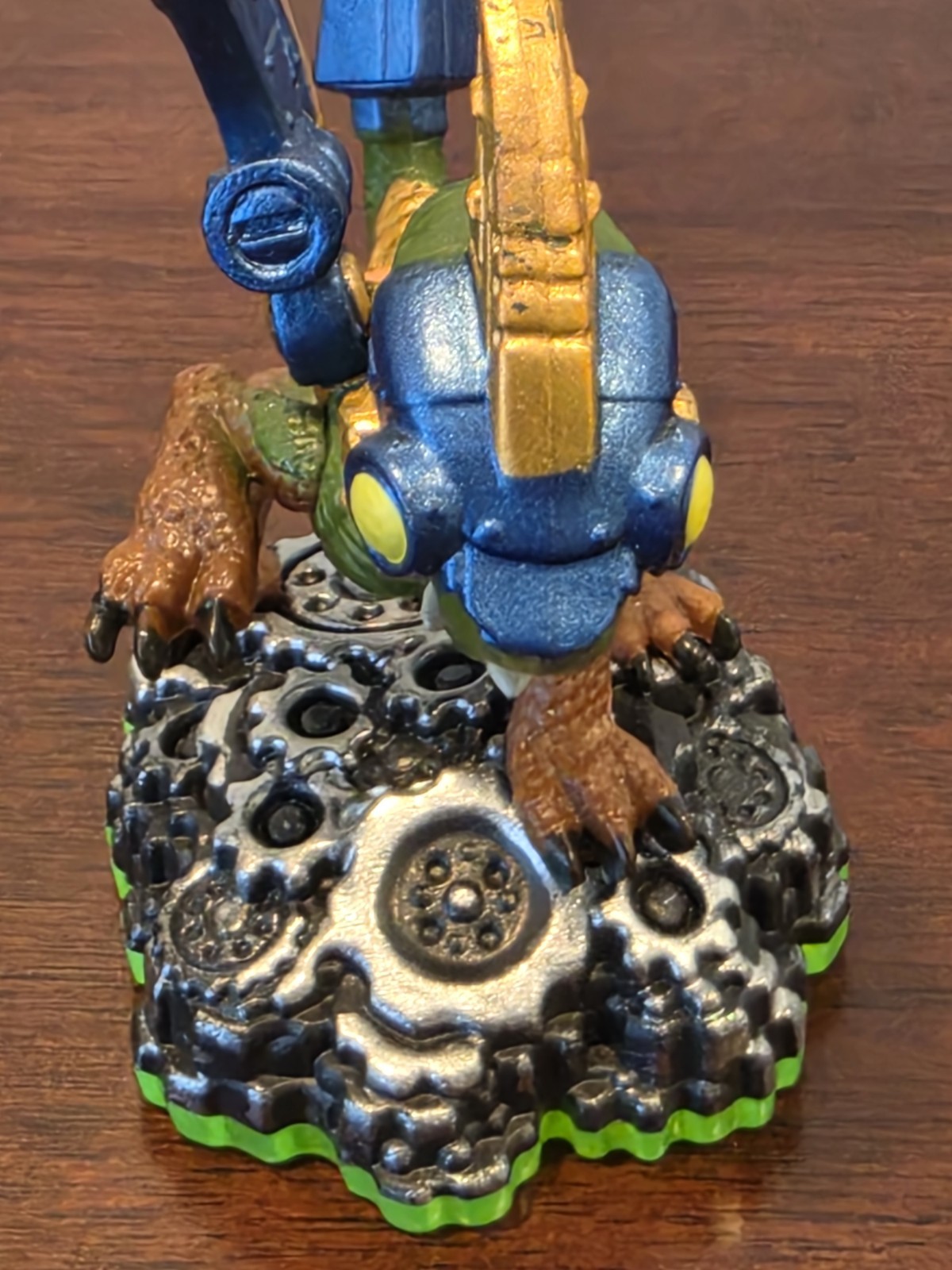 2011 Activision Skylanders Drobot Series 1 Figure Missing Wing As Is