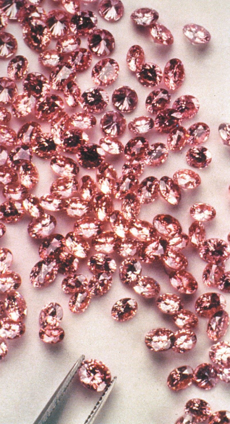 Royale high Diamonds!! One million!!! Quick delivery!!!!