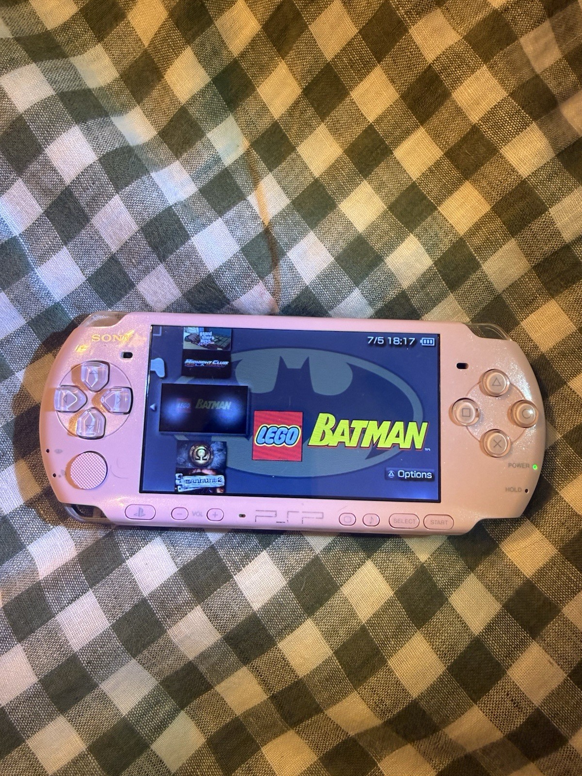 sony psp 3000 japanese region glittery pink/ 64 gb