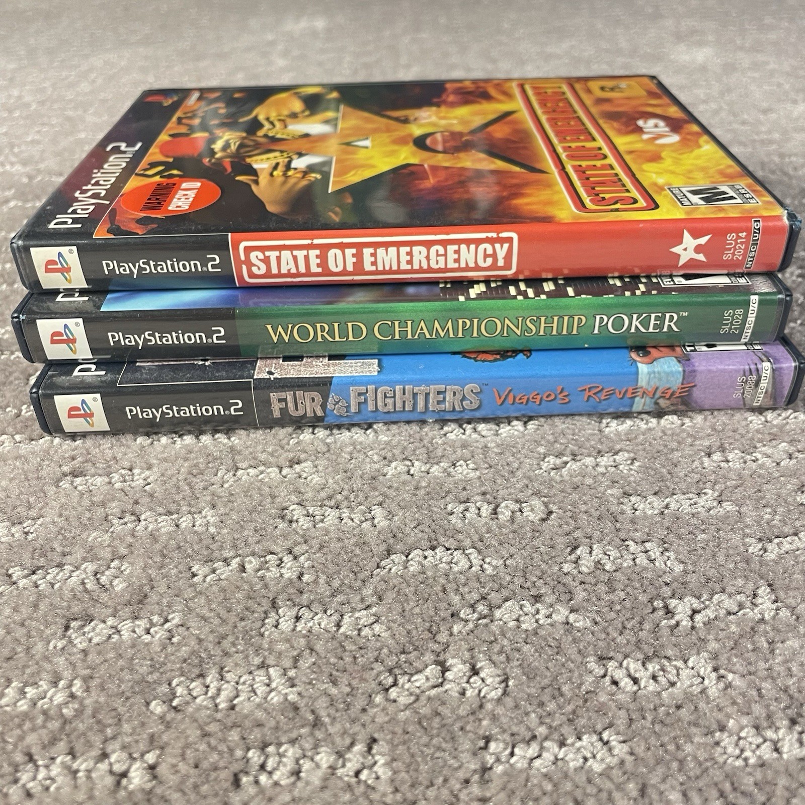 PS2 3 Games CIB Black Label w/ Reg Cards: Fur Fighters, State Emergency, Poker