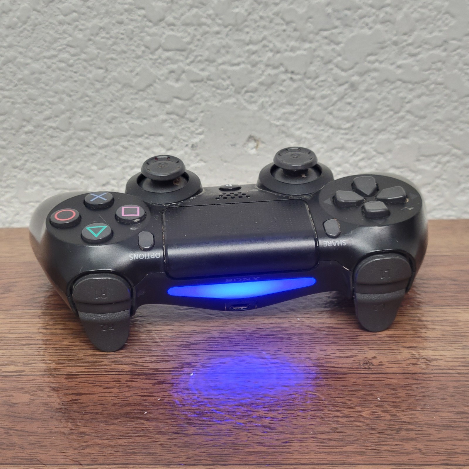 Sony PlayStation 4 PS4 DualShock 4 Wireless Controller Black CUH-ZCT2U