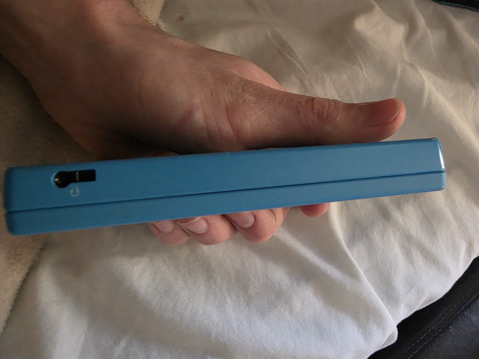 Nintendo DSi Light Blue Bundle