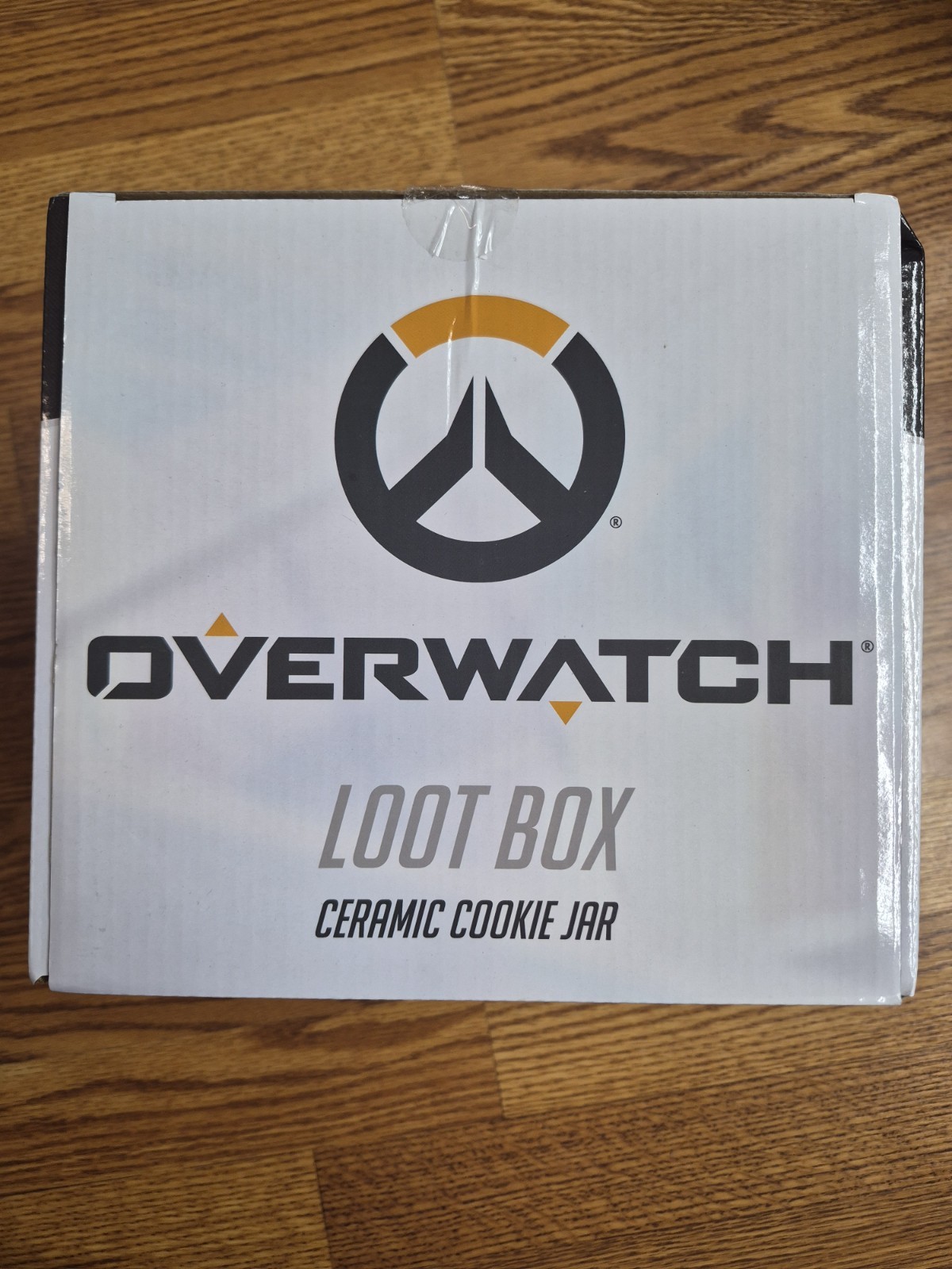 Overwatch 5 1/2″ x 6 3/4″ Loot Box Ceramic Cookie Jar