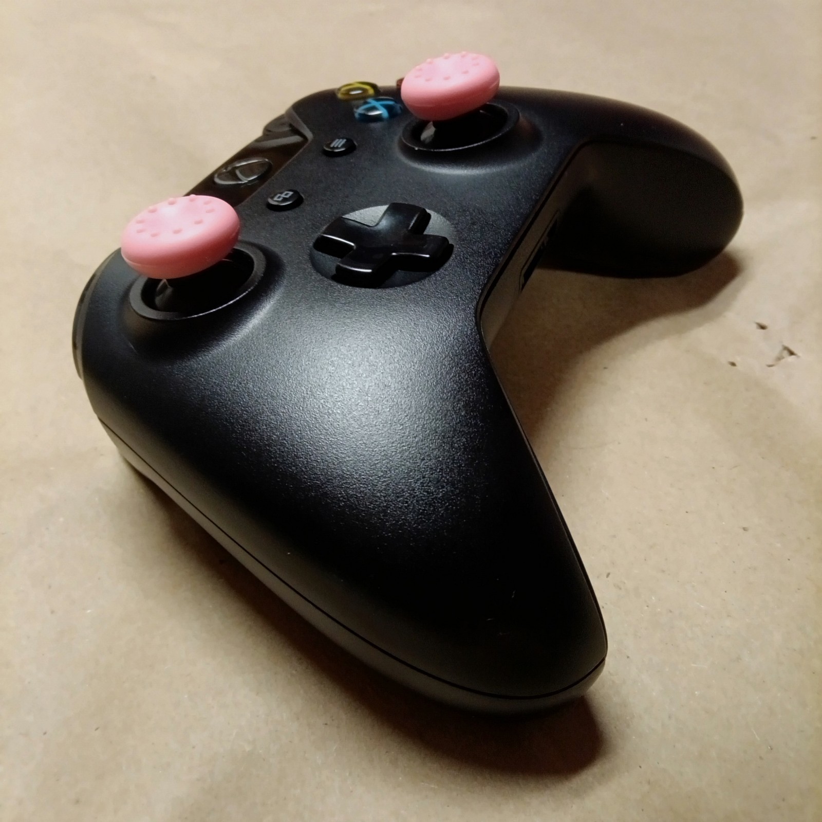 Xbox One Wireless Controller 1537 (Black With Pink) Cleaned Tested And…