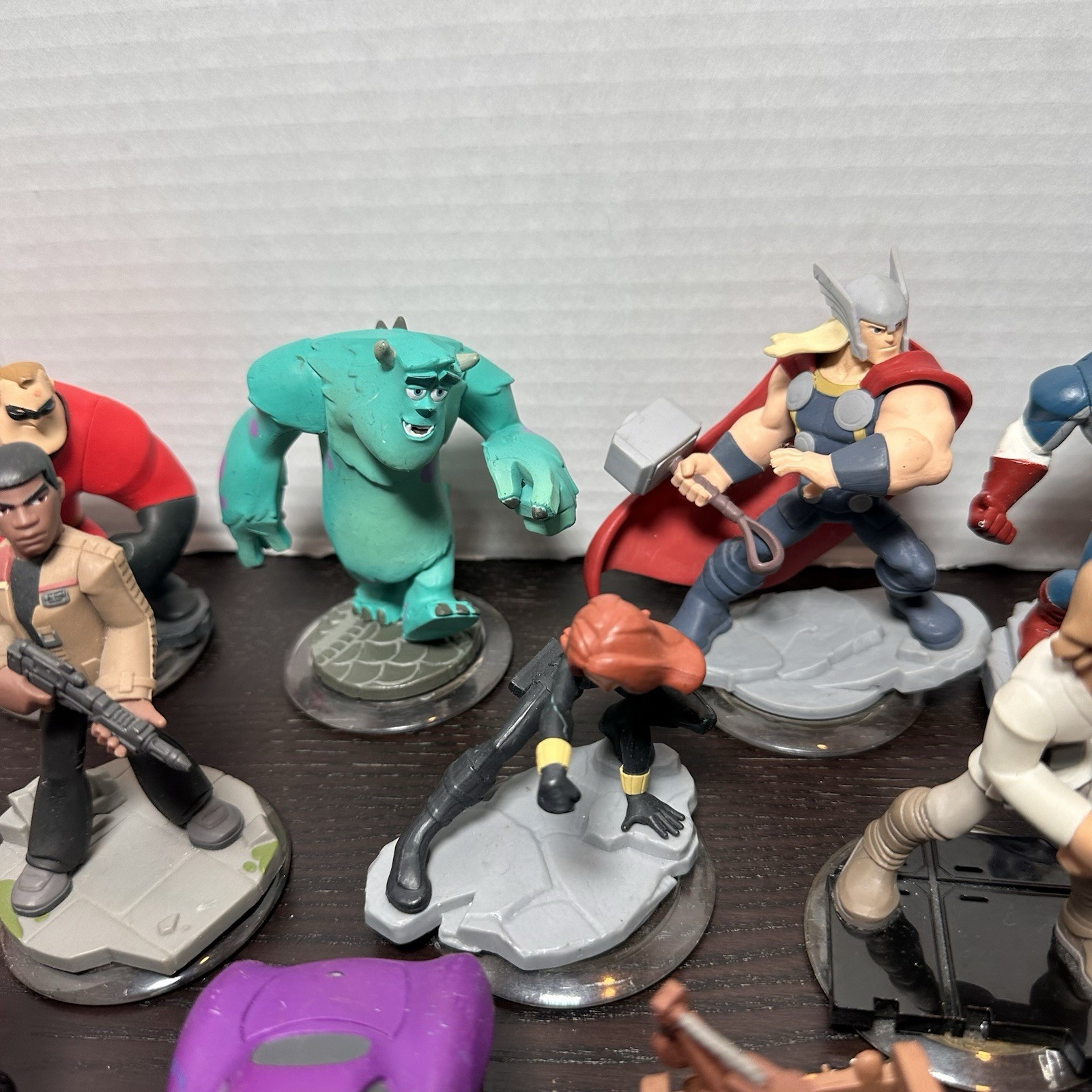 Disney Infinity Figures And Levels Marvel Star Wars & More