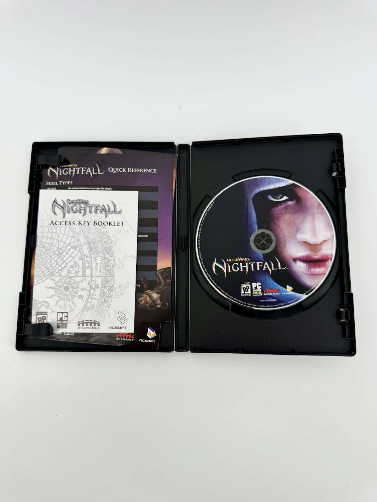 Guild Wars: Nightfall Pre-Release Bonus (PC, NCsoft) w/ Manual & Access Key
