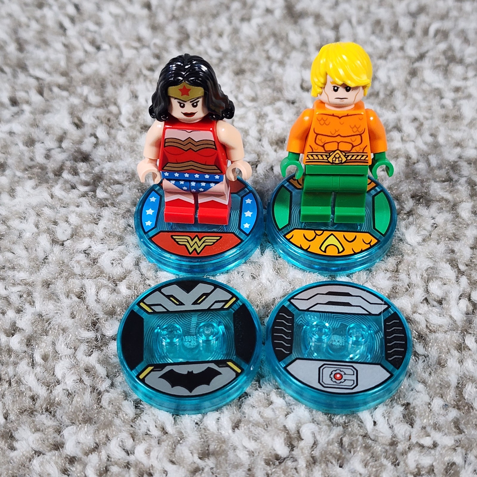 DC Comics Justice League, Wonder Woman Lego Dimensions Minifig W/ Tag Base 71209