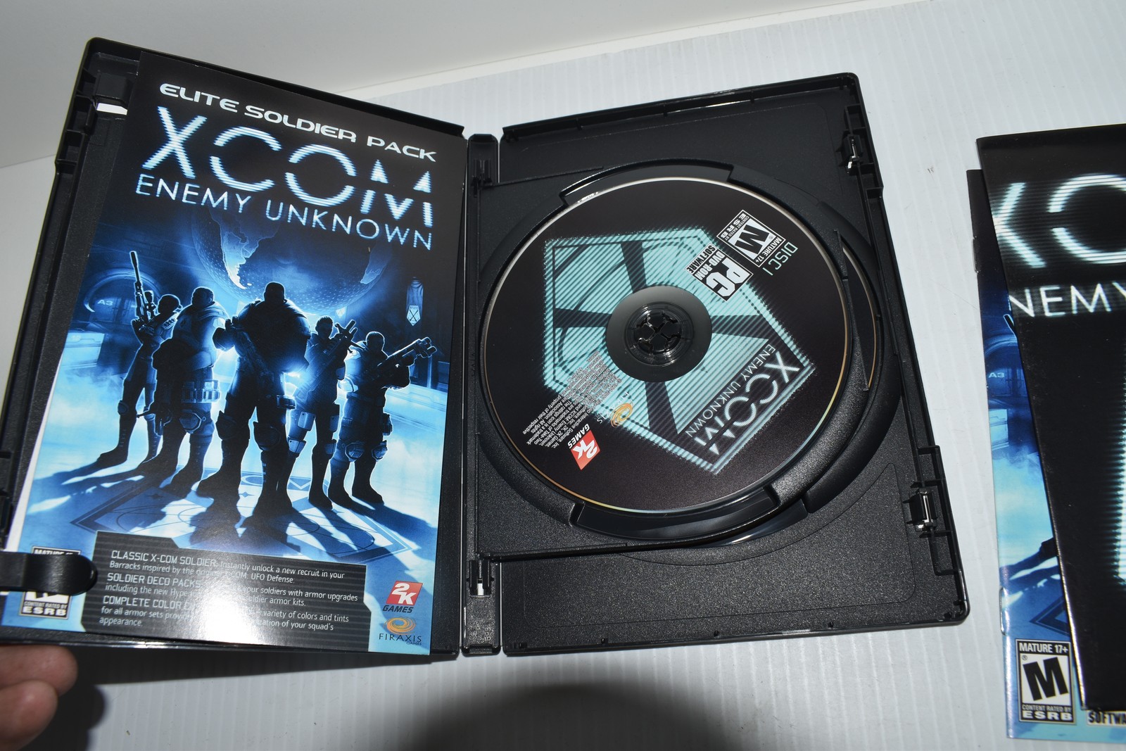XCOM: Enemy Unknown Special Edition (PC, 2012) Complete in Box (RPB383)