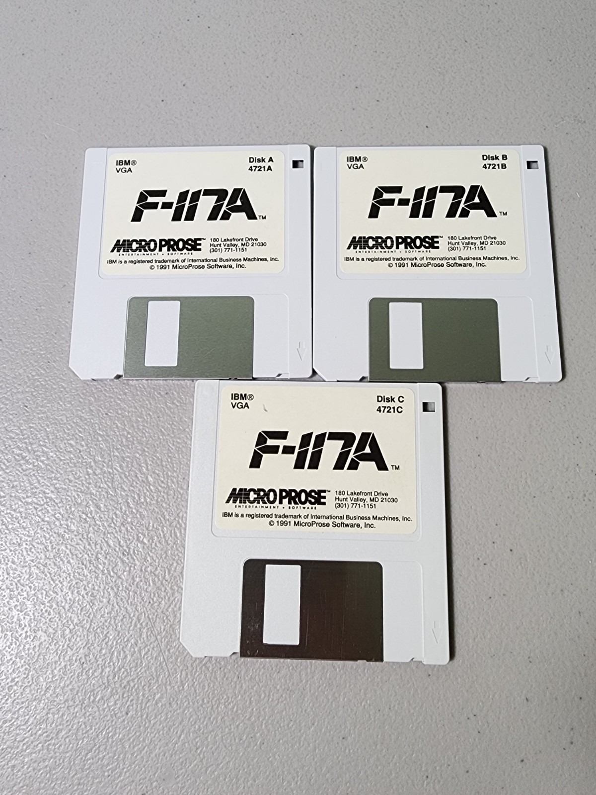 NIGHTHAWK F-117A Stealth Fighter 2.0 IBM PC Big Box 3.5 Floppy Disk Complete CIB
