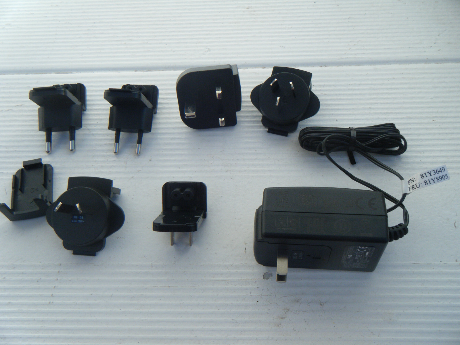 AC ADAPTER POWER SUPPLY W/ 6 PLUG IN 12V New