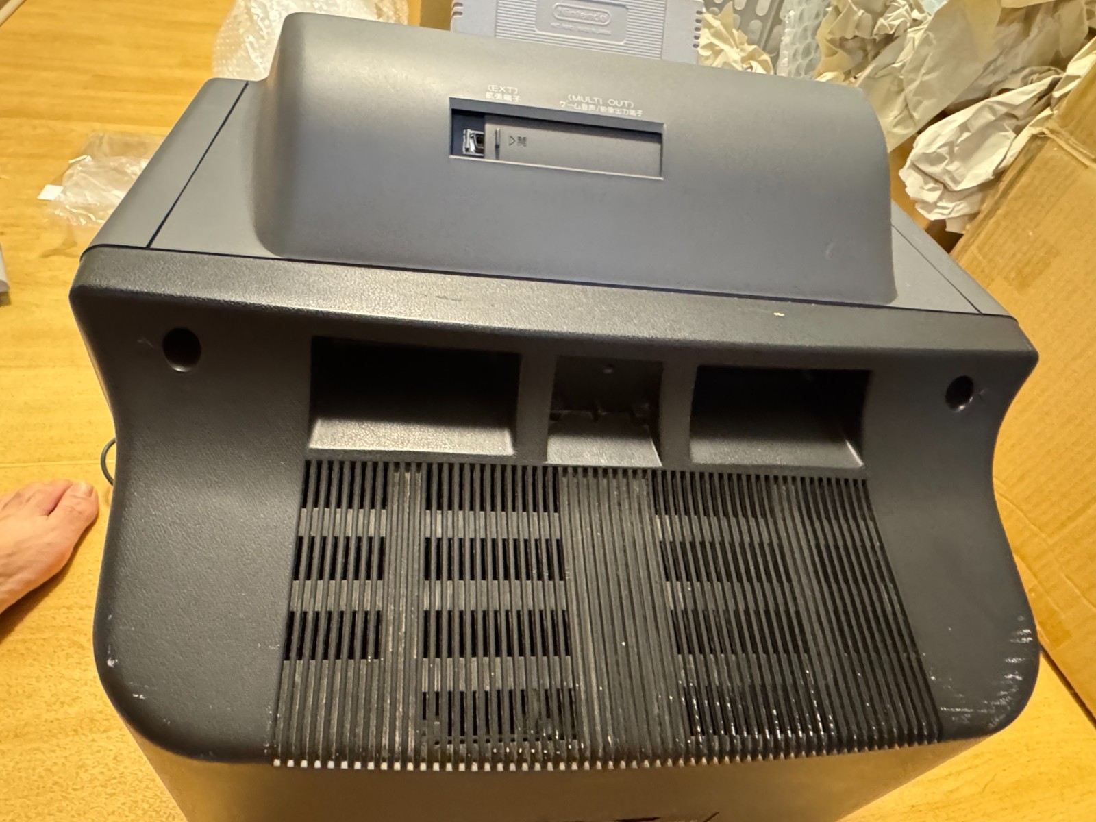 [In Very Good Condition] Rare Sharp Super Famicom SF1 14G-SF1 (with built-in CRT