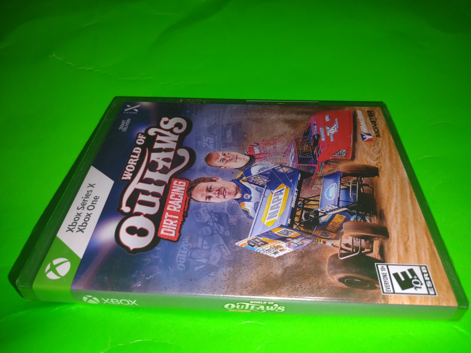NEW World Of Outlaws Dirt Racing – XBOX SERIES X XBOX ONE