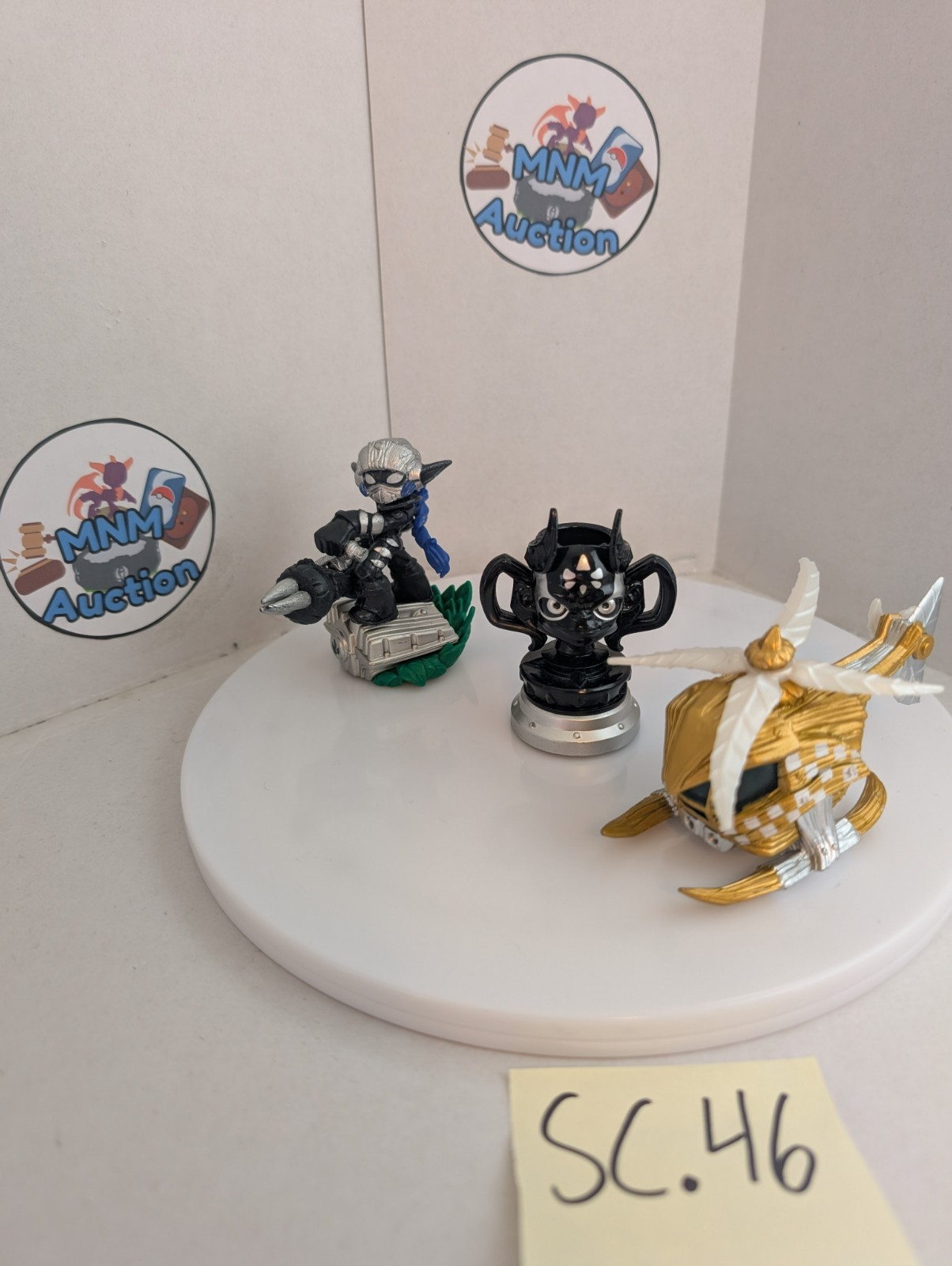 Skylanders Supercharges Rare Dark Stealth Elf Nitro Stealth Stinger Kaos Trophy