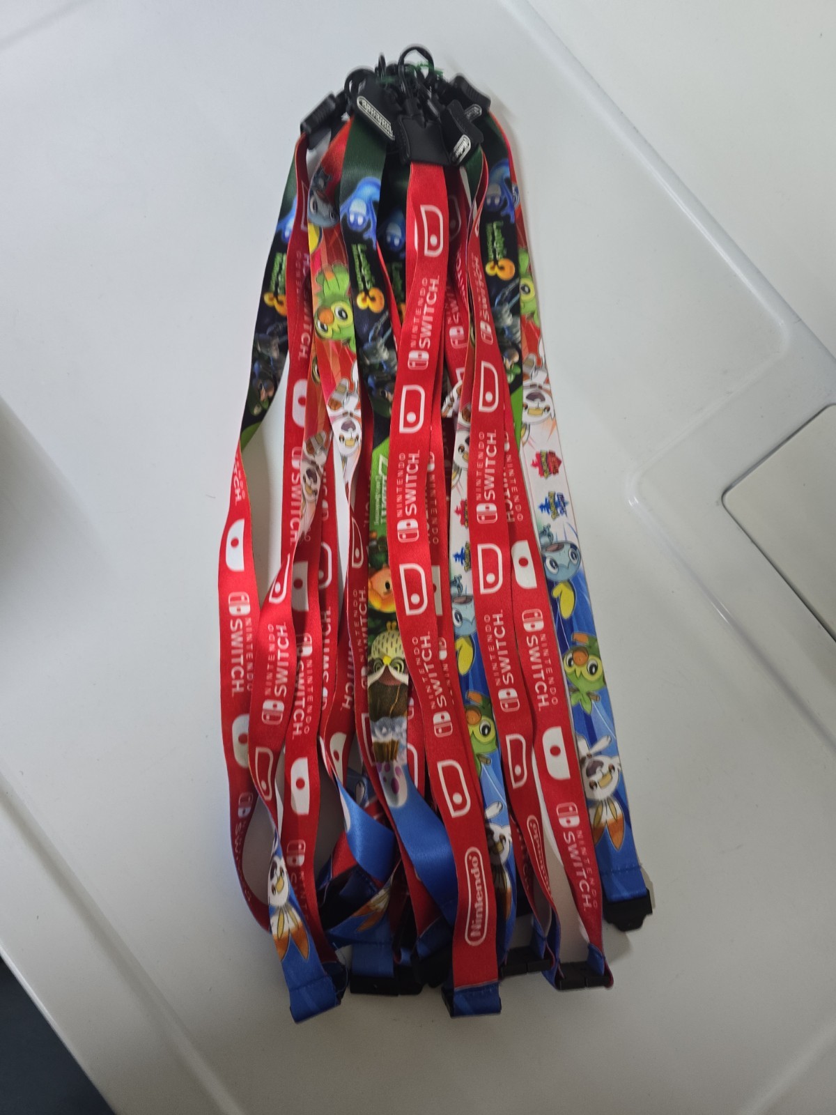 Set Of 10 Luigi,Zelda ,Pokemon Nintendo Switch 2019 E3 Expo Lanyard