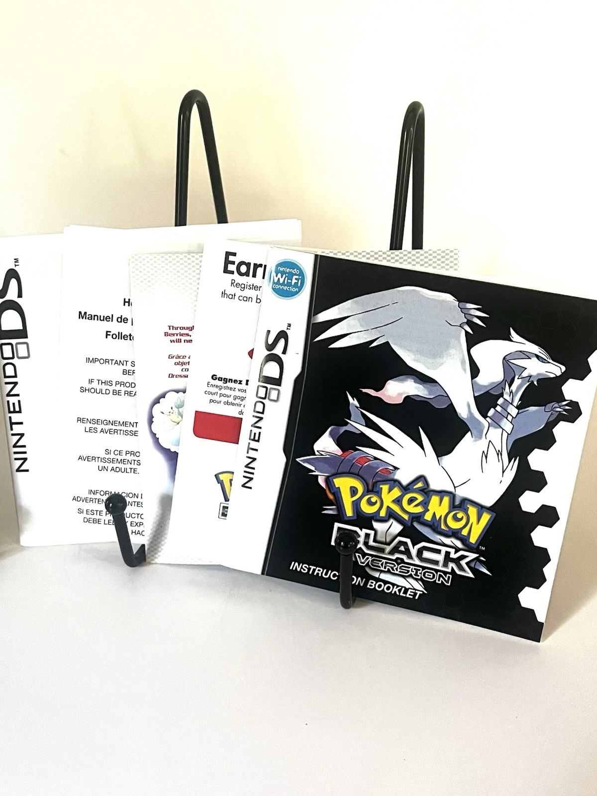 Pokemon Black Version (Nintendo DS) CIB Complete In Box Authentic-Tested