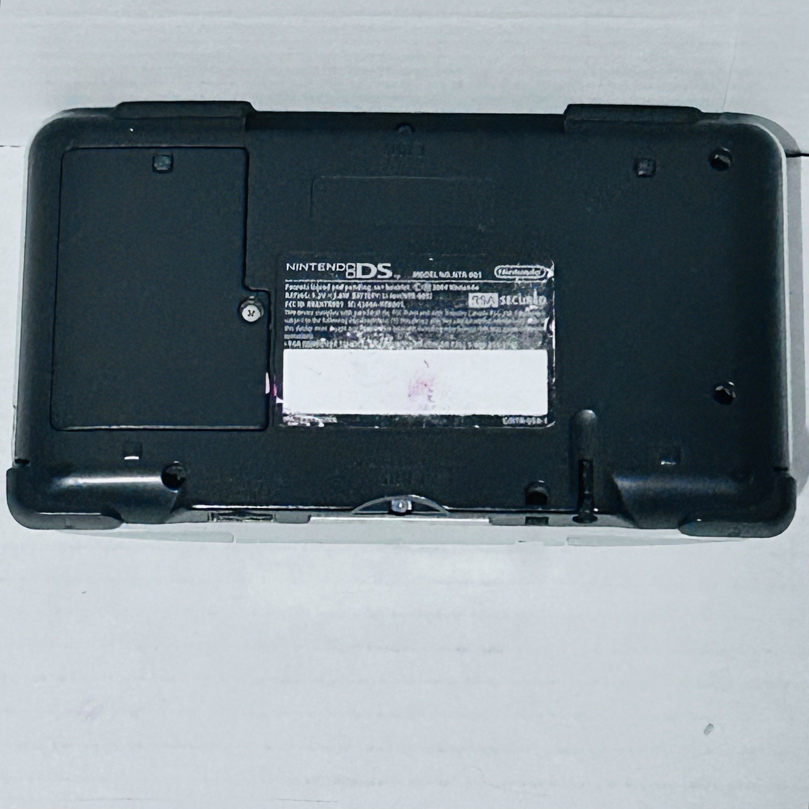 Nintendo DS NTR-001 Original Silver has Broken Hinge FOR PARTS OR REPAIR AS-IS