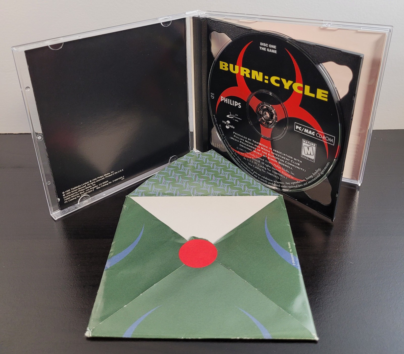 Burn Cycle (Windows PC / MAC CD Game, 1995) Complete 2 Disc Set with Envelope