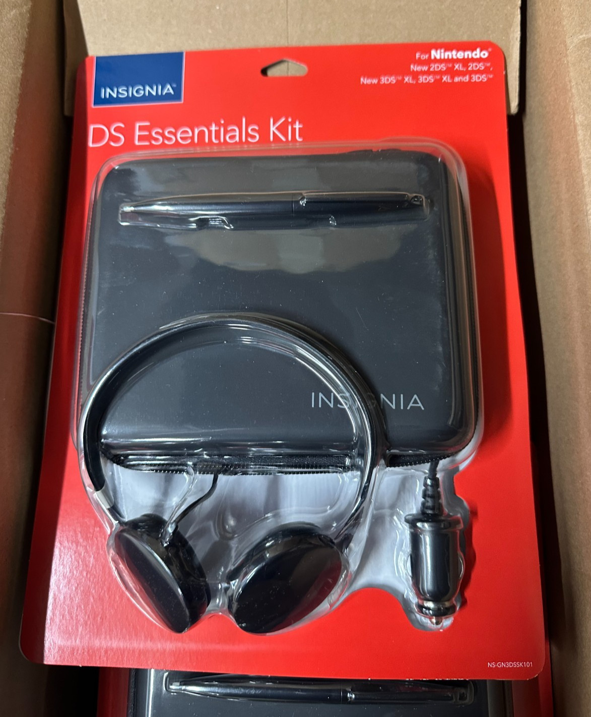Lot of 7 Insignia Starter Kits for Nintendo 2DS, New 2DS XL, 3DS, 3DS XL