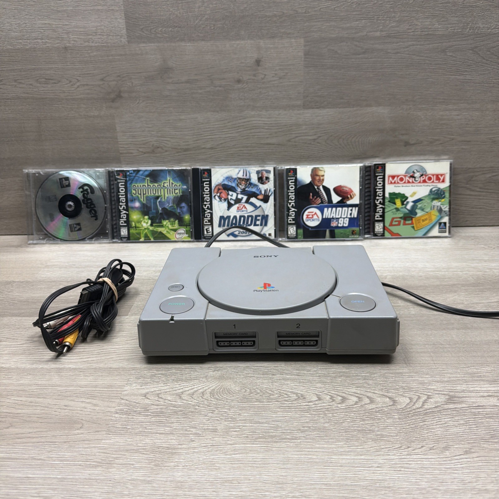 Sony PlayStation PS1 Console Bundle Tested & Working SCPH-7501 5 Games Included