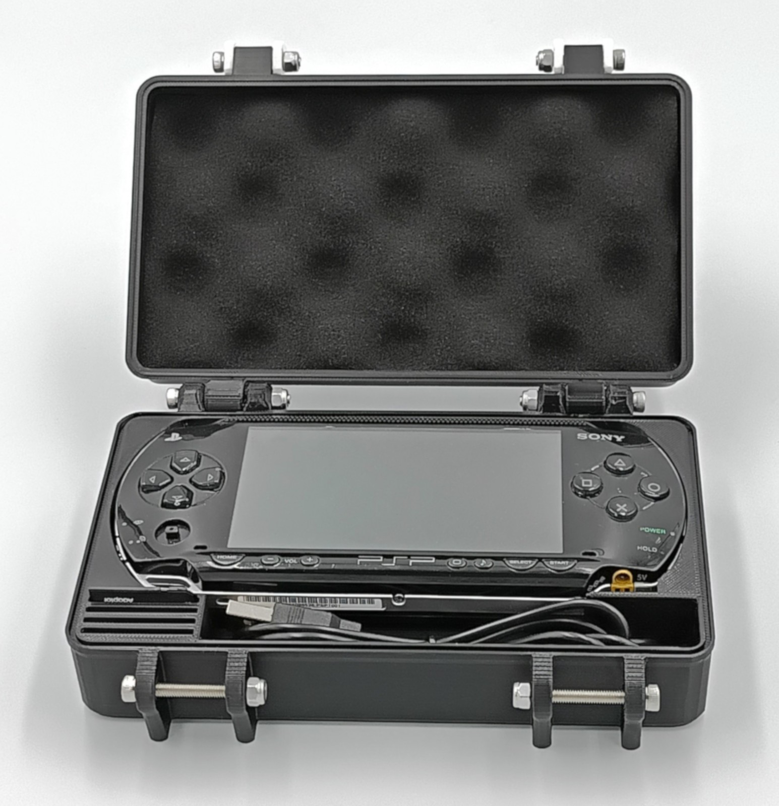 PSP 1000 Protective Carrying Case – Holds 4 Games, USB Cable, 4 Memory Cards