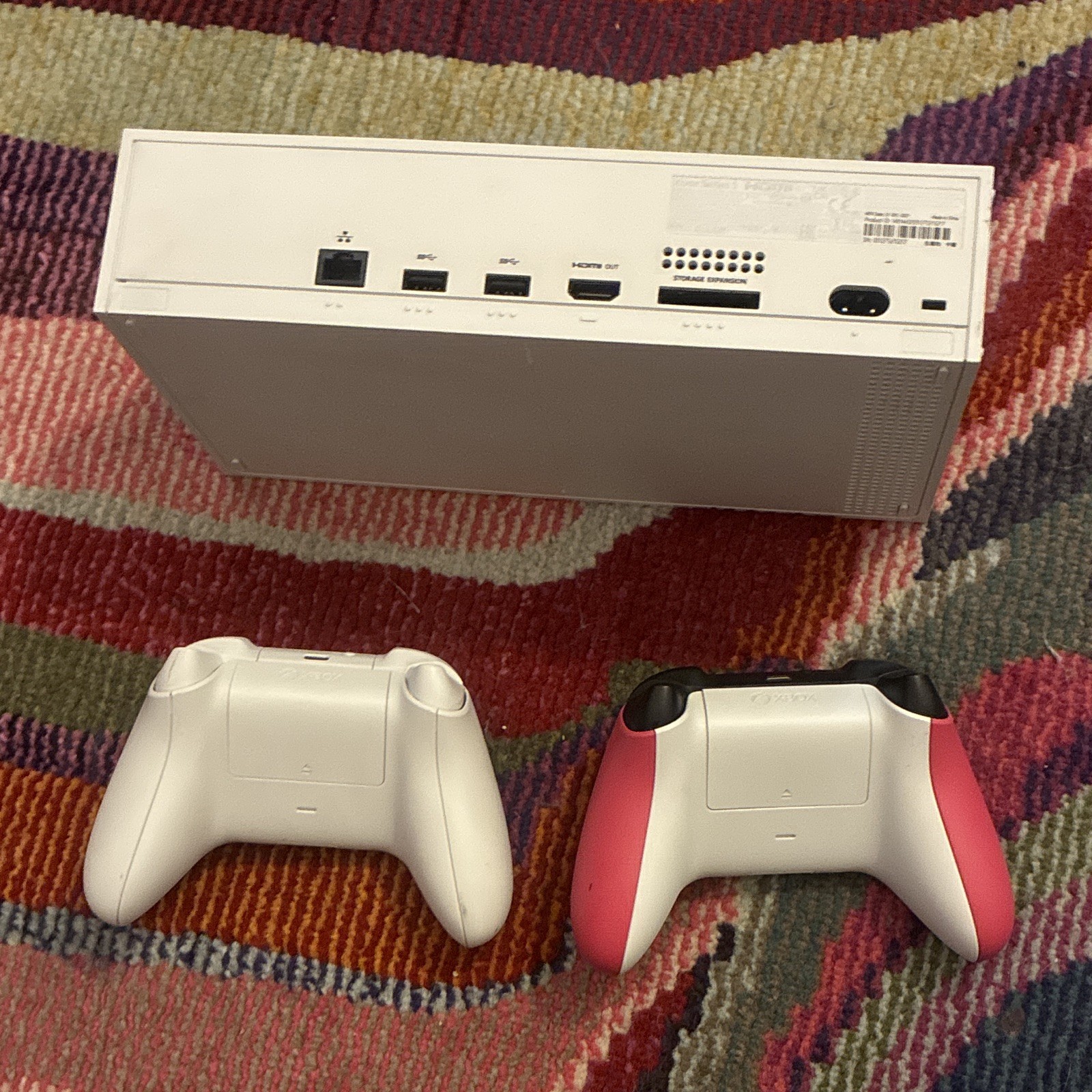 Microsoft Xbox Series S 512GB White Console + 2 Controllers White/Pink