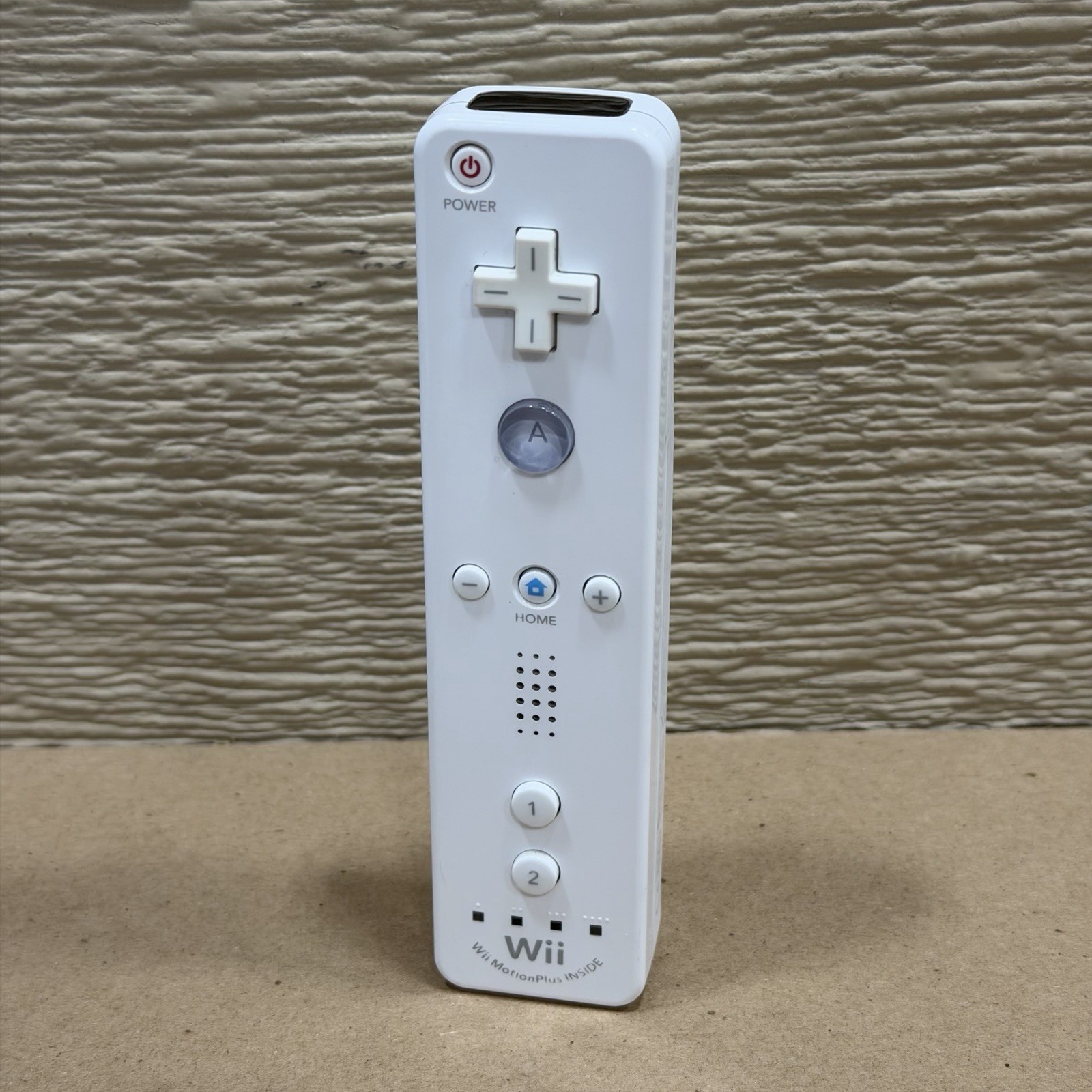 Official Wii Remote WHITE Nintendo Motion Plus & Sleeve Strap Wii U Controller
