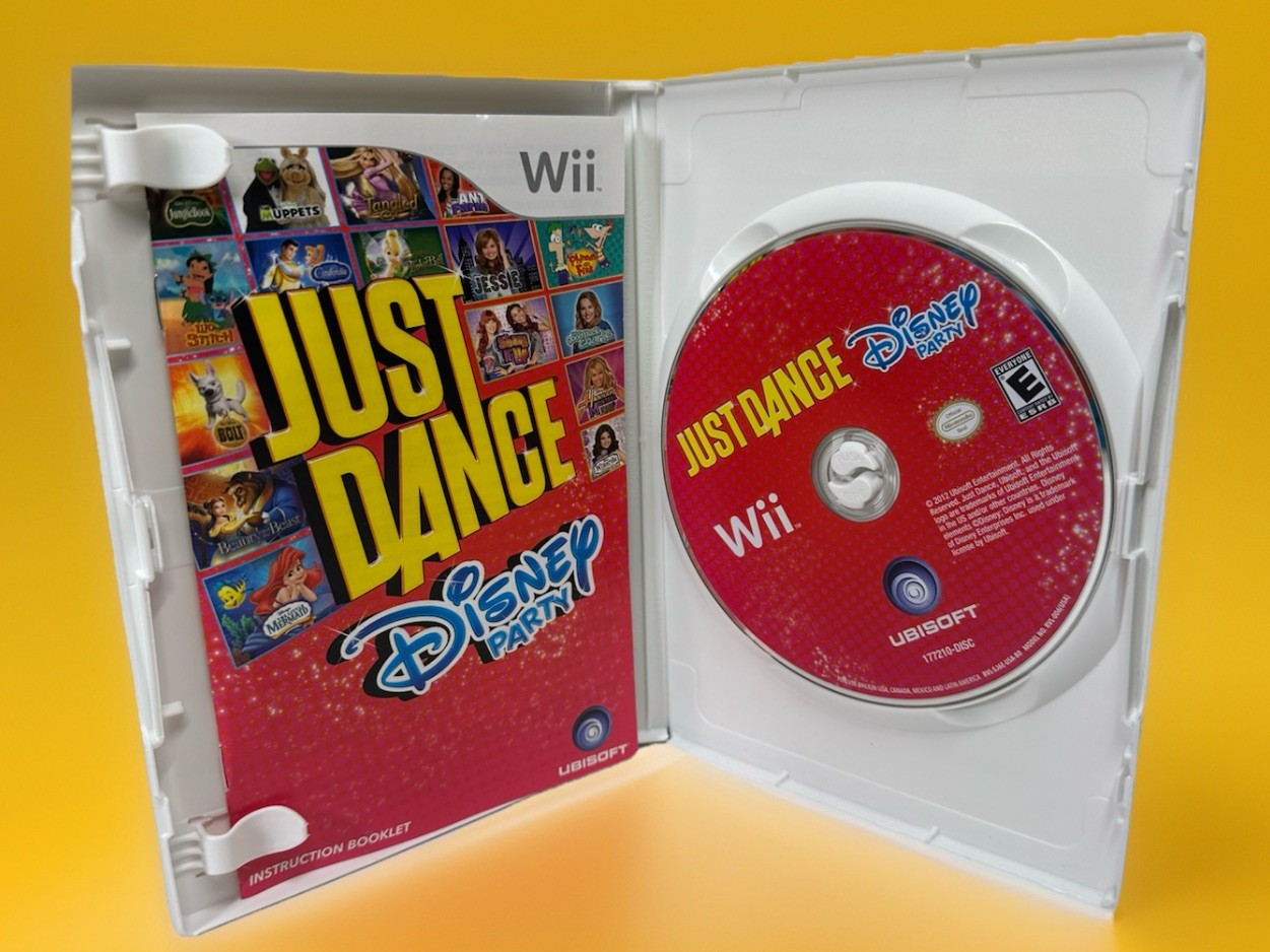 Just Dance Disney Party Nintendo Wii Complete W/Manual CIB-Disc In Great Shape!