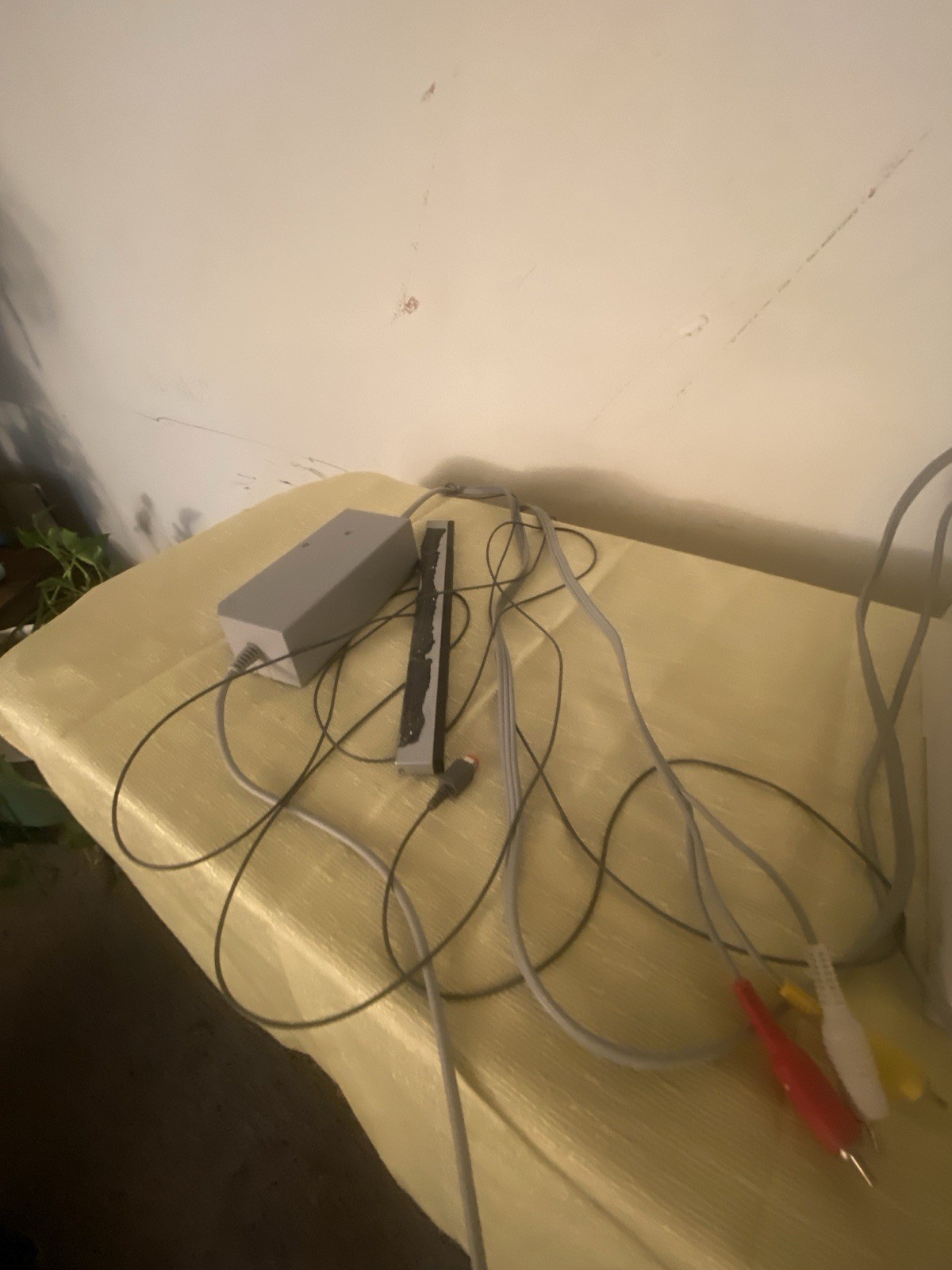 Nintendo Wii RVL-001 512 MB Home Console – White