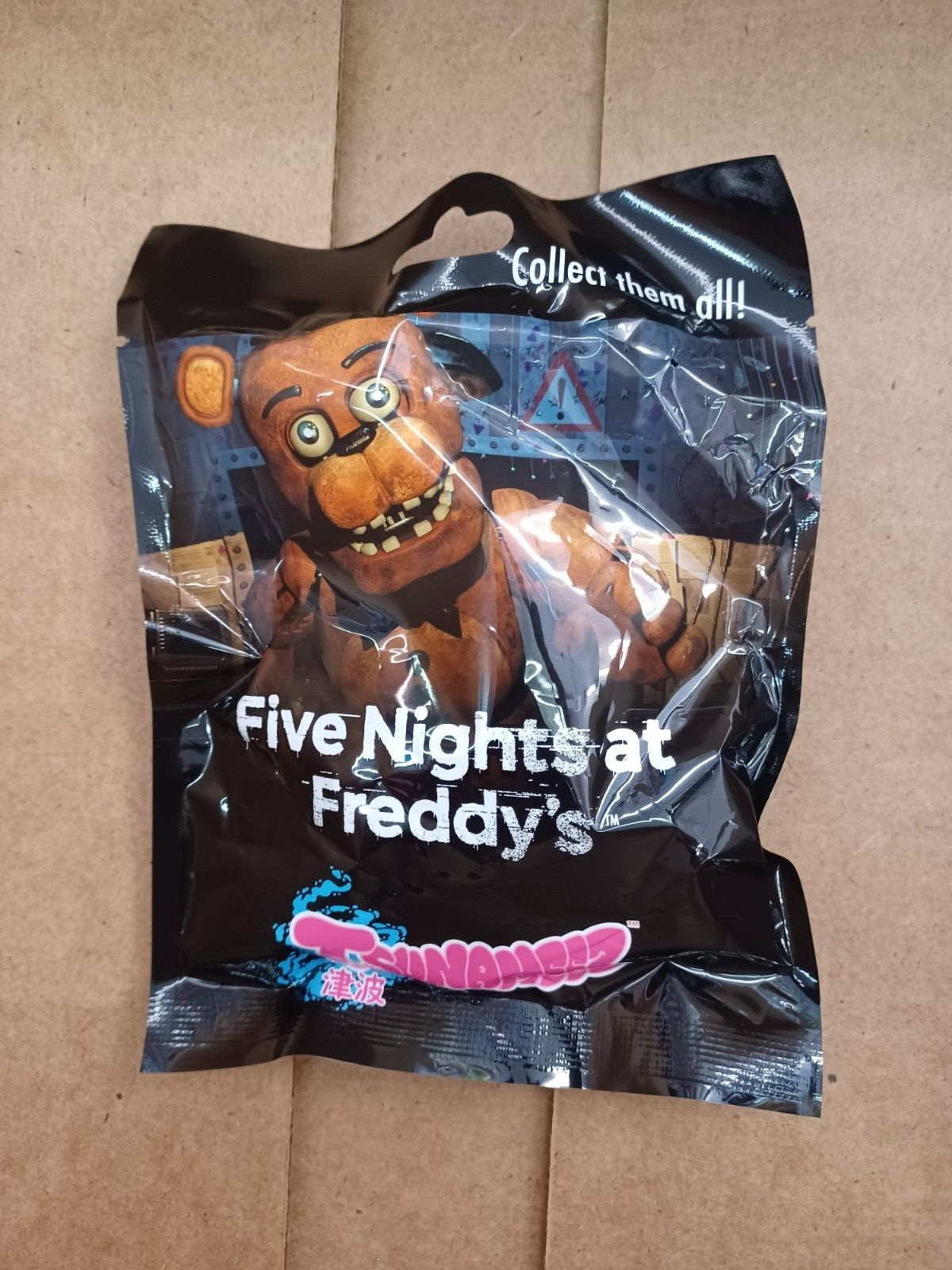 Box of 24 Five Nights At Freddy’s Tsunameez Keychain Blind Bag Suprises Gifts