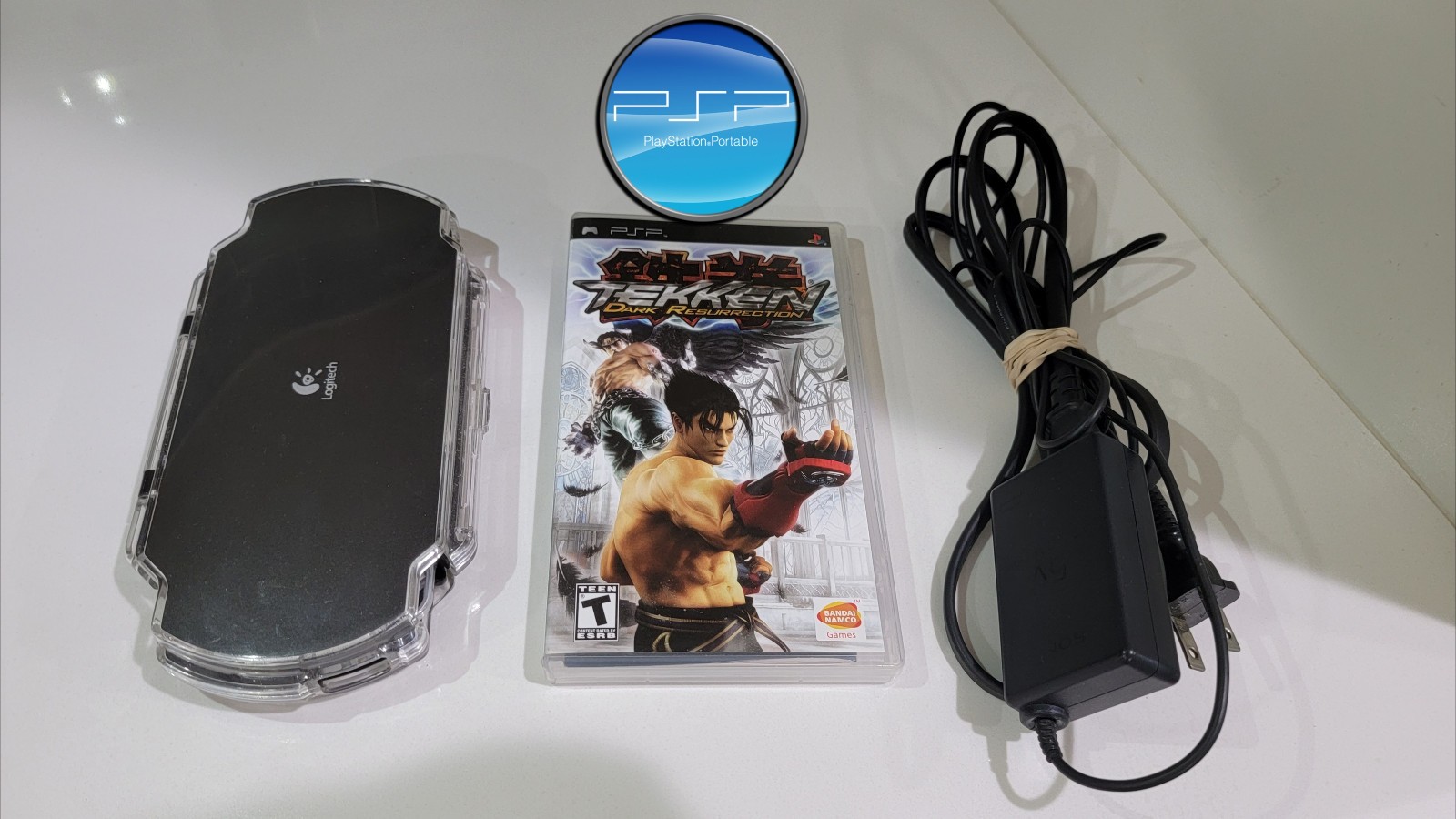 Sony PSP 1001 w/Tekken Dark Res + Hard Case & Original Charger
