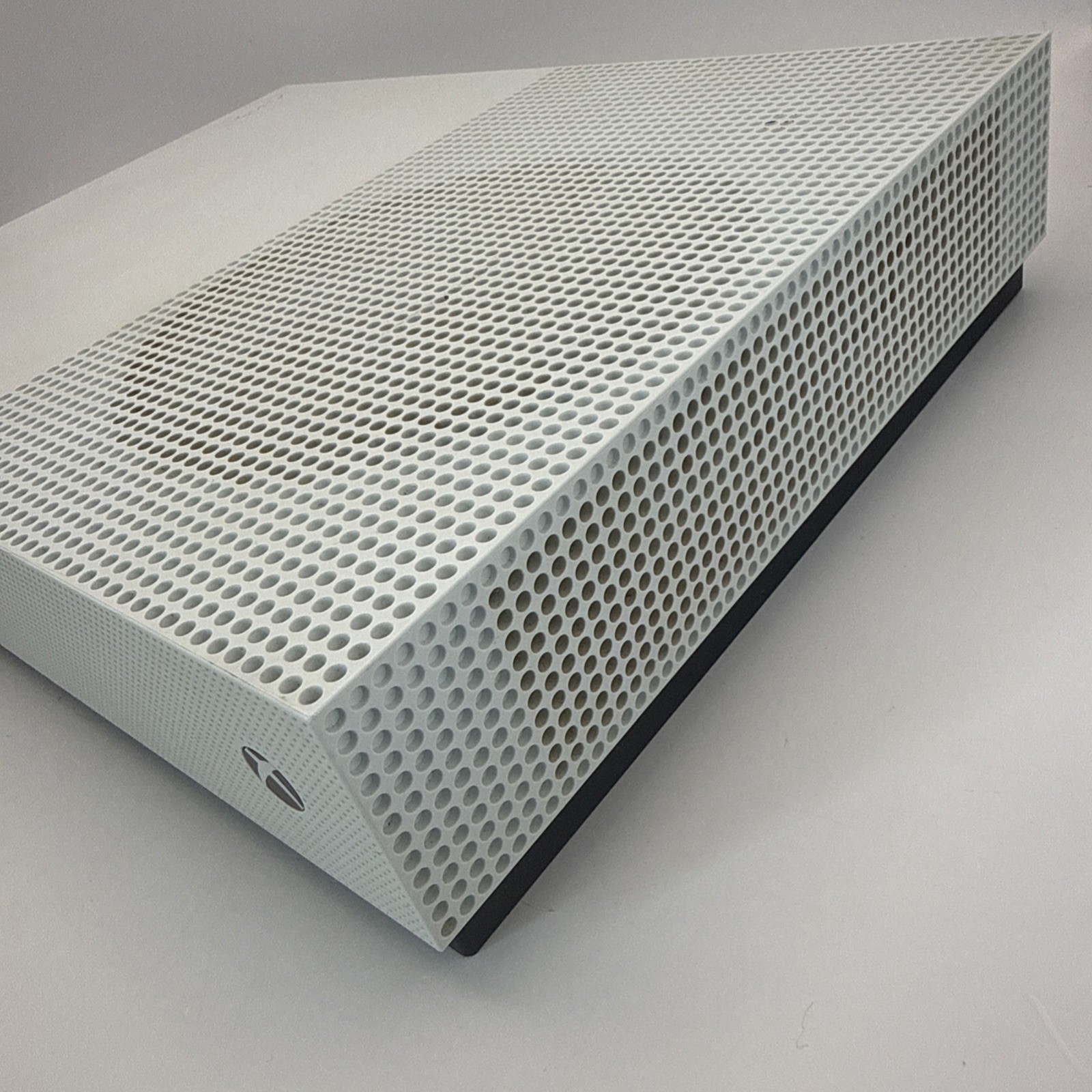 Microsoft Xbox One S Model 1681 Console White For Parts or Repair READ