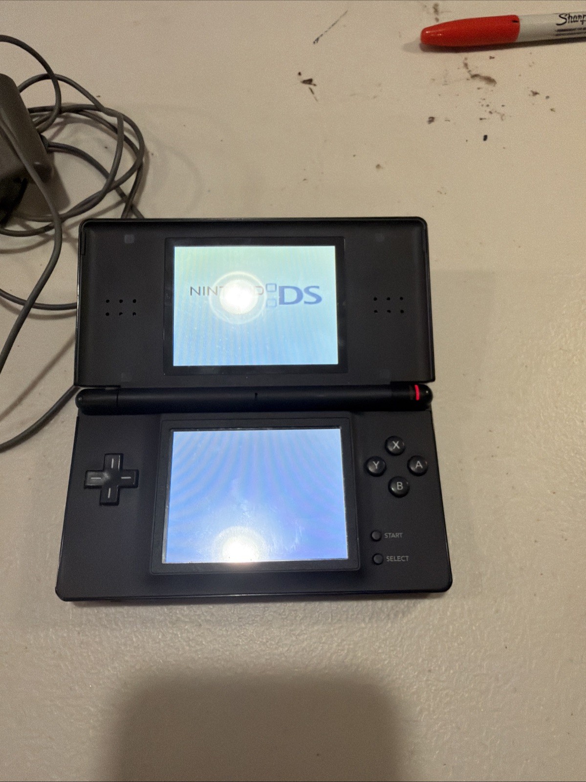 Nintendo DS Lite Handheld System – Onyx Black (Missing Stylist)