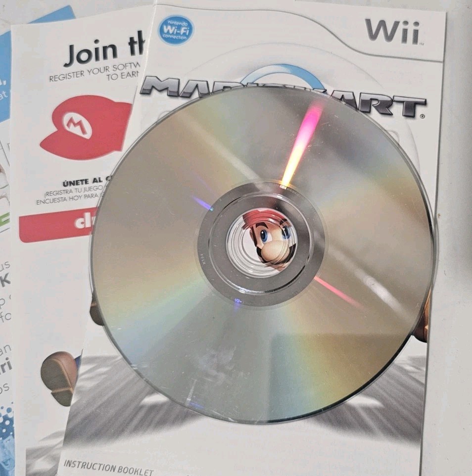 CIB Nintendo Mario Kart Wii Nintendo Wii NTSC-U/C E 2008 Multiplayer Manual