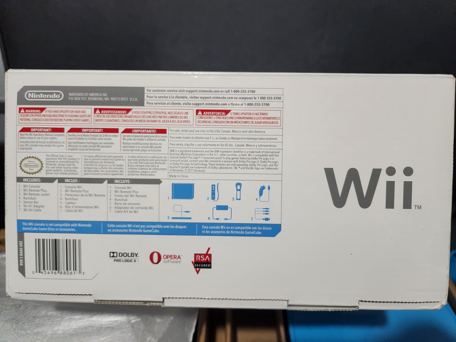 Nintendo Wii Limited Edition Blue Console In Original Box w/Wii Sports Disc