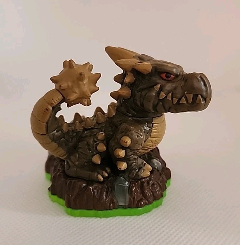 Skylanders Spyros Adventure Bash