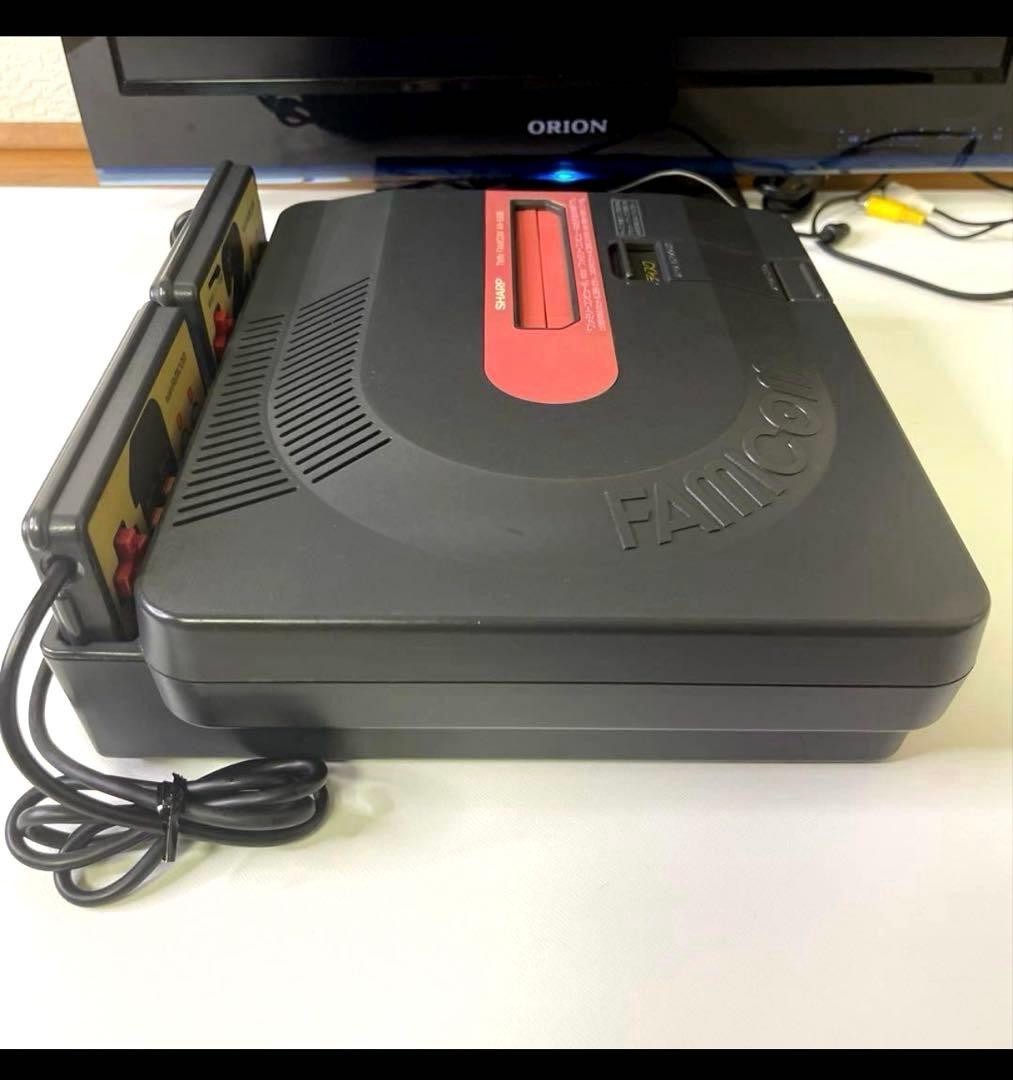 Sharp Twin Famicom Console AN-500B [Belt Replaced / Tested] Console Only Japan