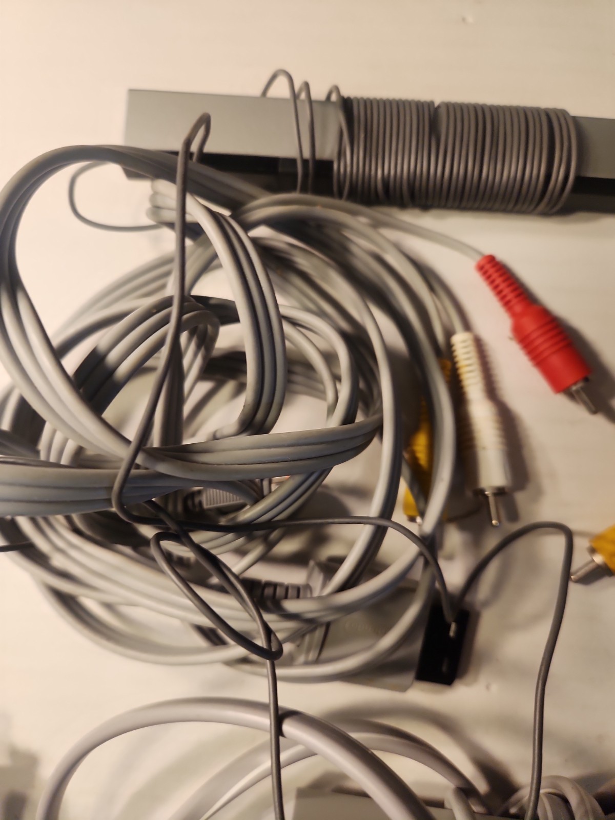Nintendo Wii Complete Hookup Kit AV Cable Power Supply Sensor Bar Console Bundle